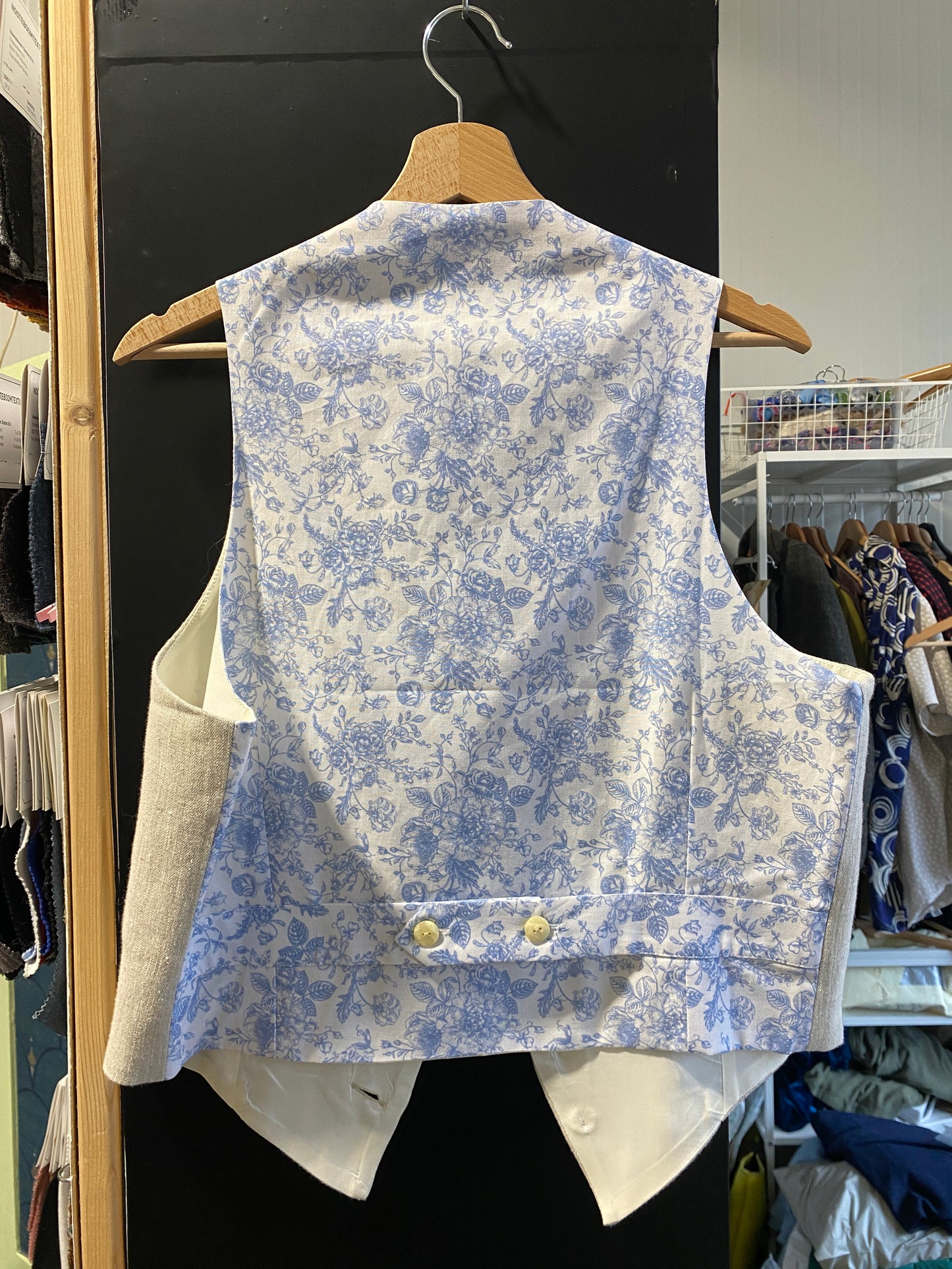 waistcoat natural linen with cotton back