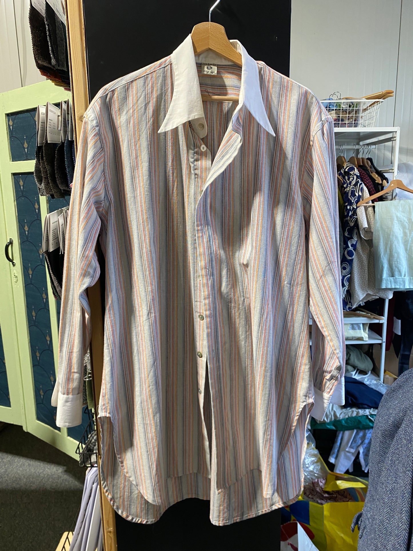 Vintage Style Spearpoint Collar Shirt, striped woven cotton