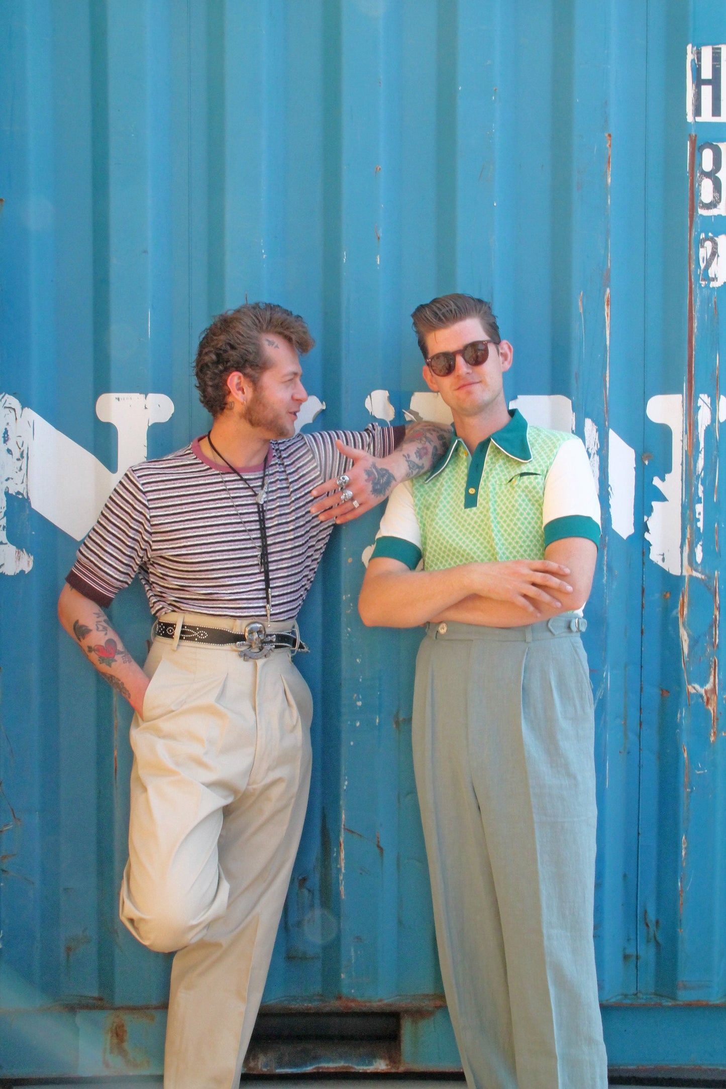 High waist trousers in vintage style in dark mint linen