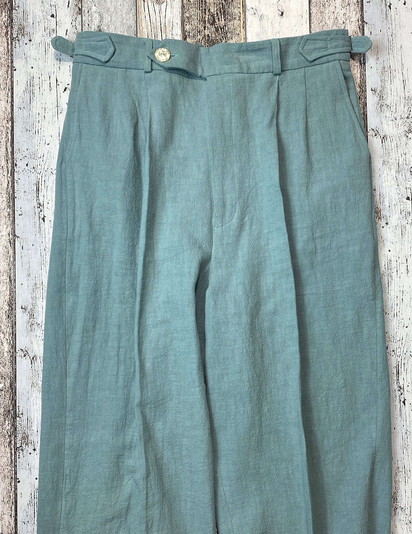 High waist trousers in vintage style in dark mint linen