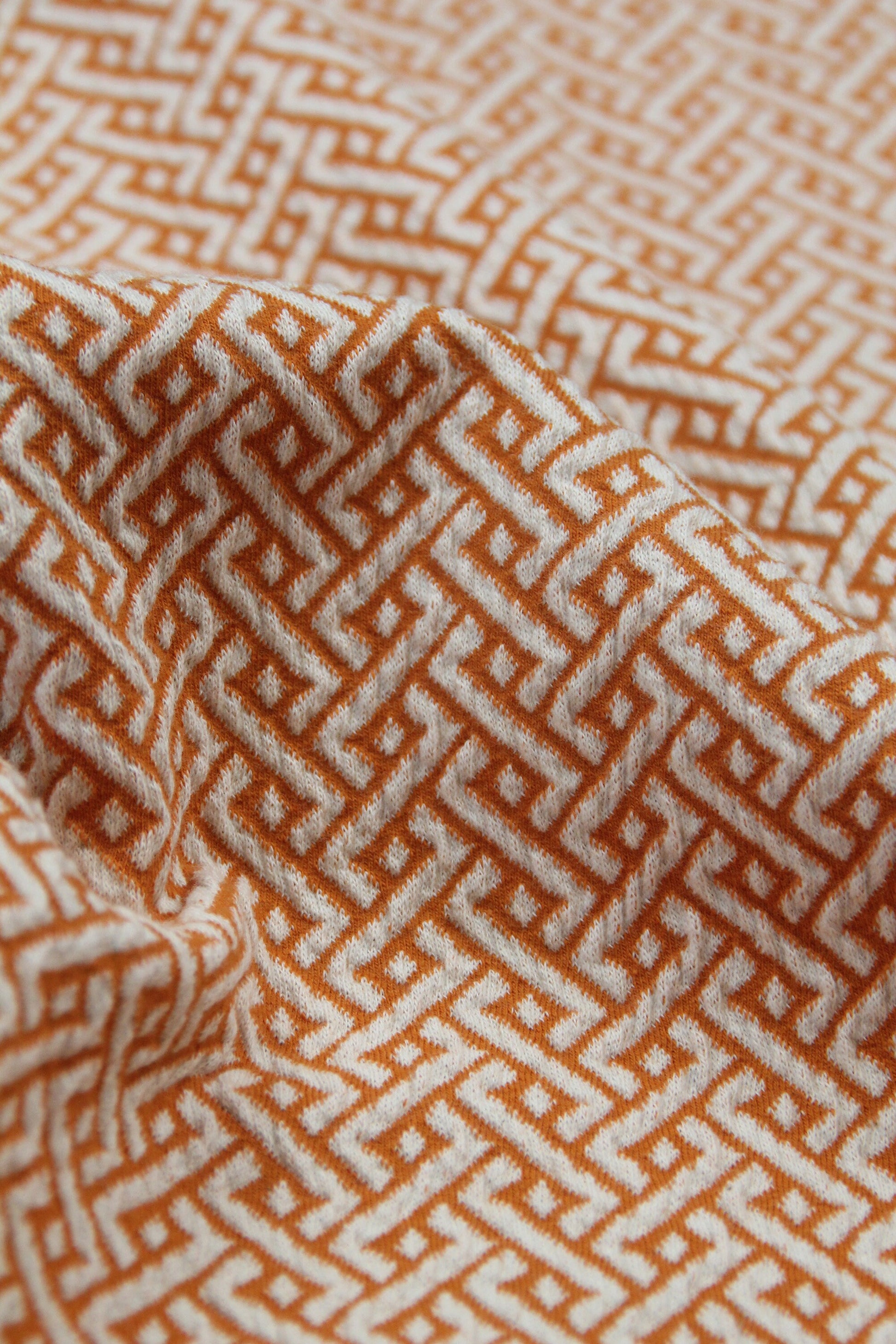 vintage inspired polo shirt long sleeve rust brown orange 1940s style spearpoint collar shirt