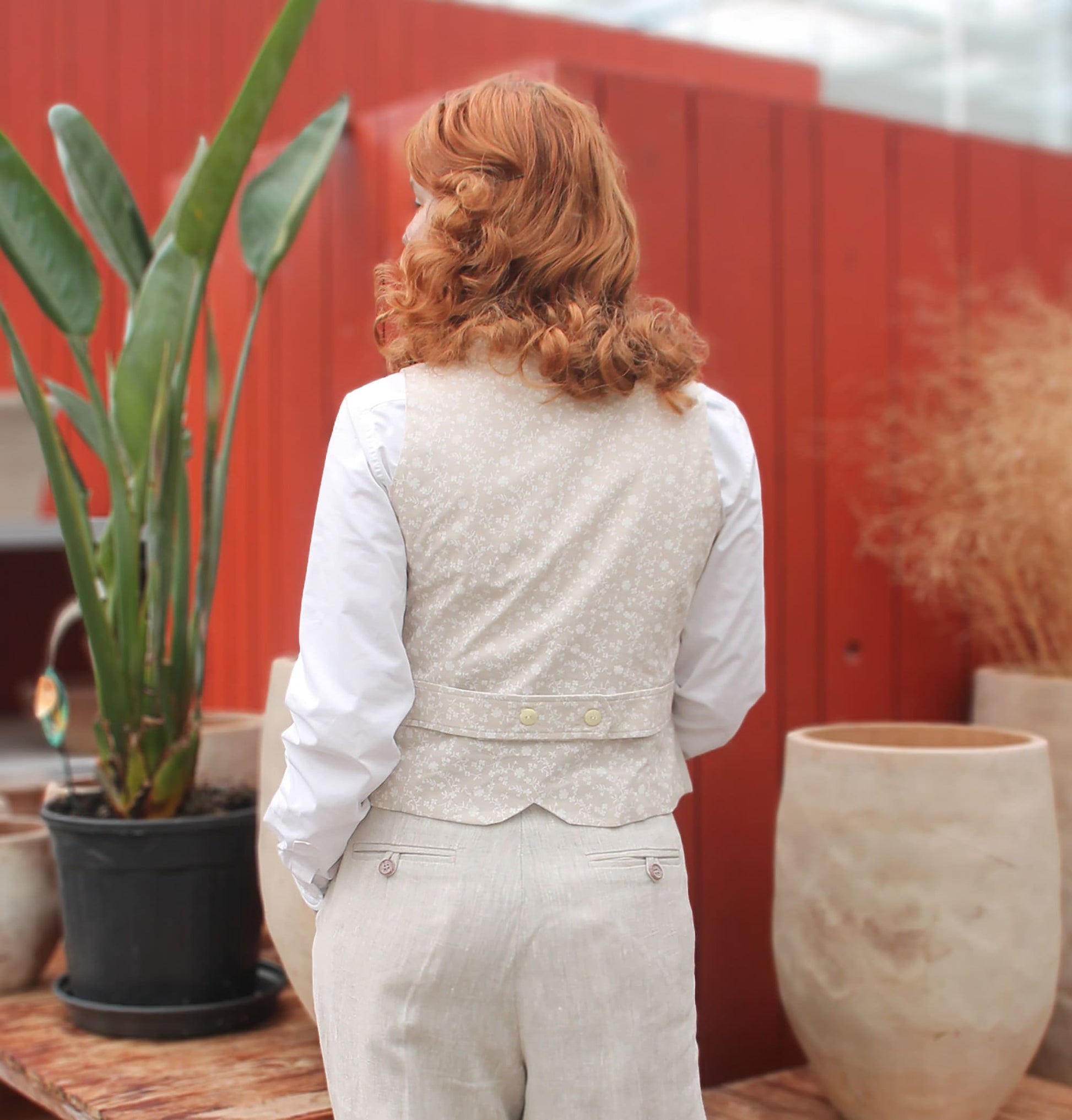 Vintage Style Linen Waistcoat: 1930s Dandy Vest