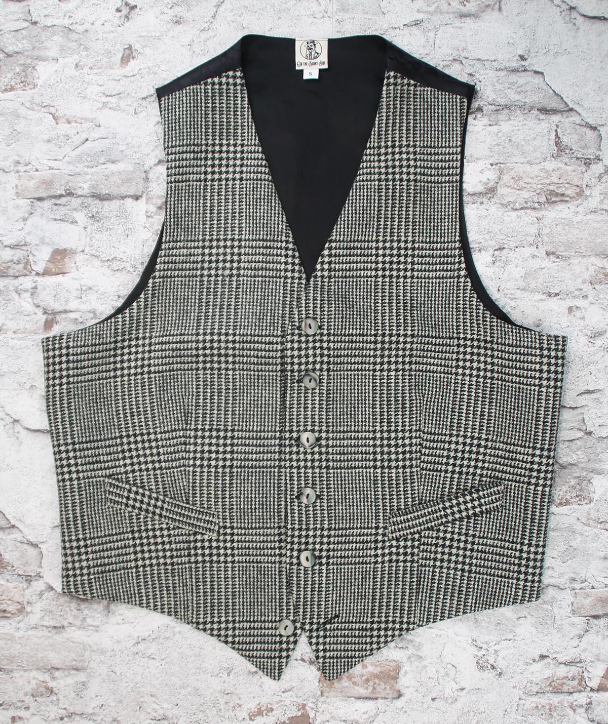 Vintage style waistcoat houndstooth black and cream dogtooth glenn check
