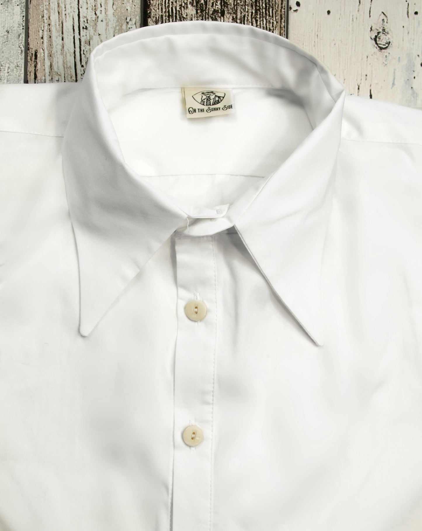Spearpoint collar shirt in crisp white cotton with French cuffs for cufflinks vintage style