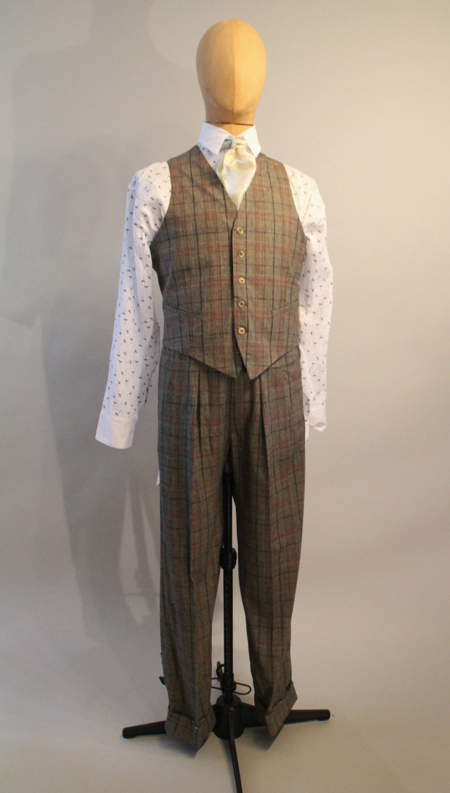 waistcoat checkered brown beige wool